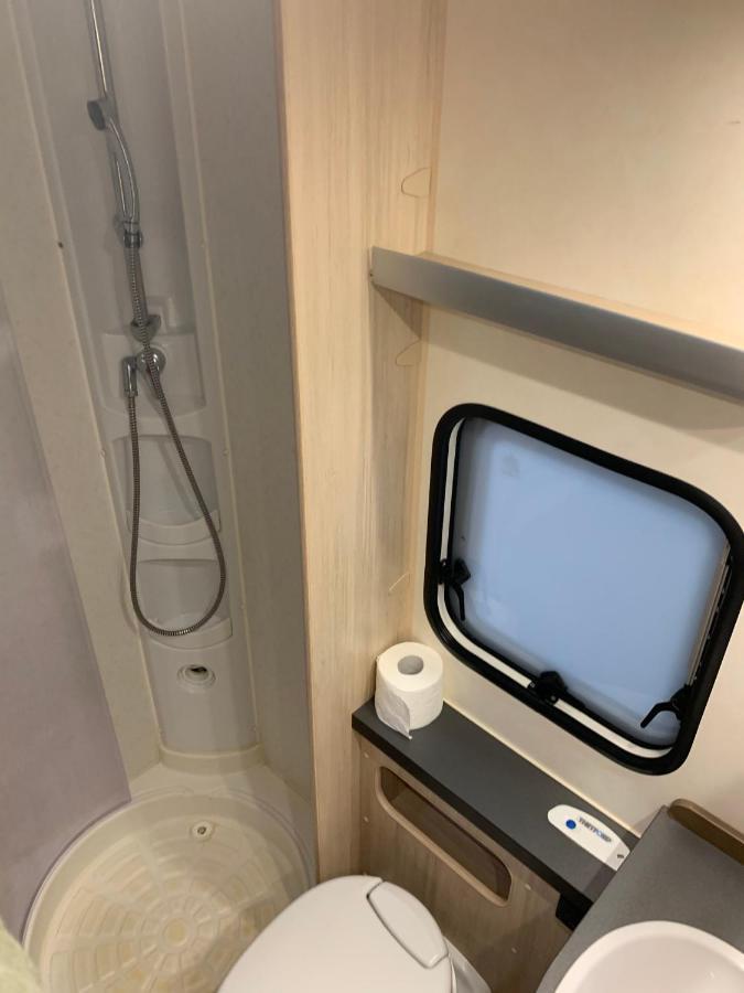 Przyczepy Kempingowe Vip - Osrodek Na Klifie Village - Hel Helska 11 Exteriör bild