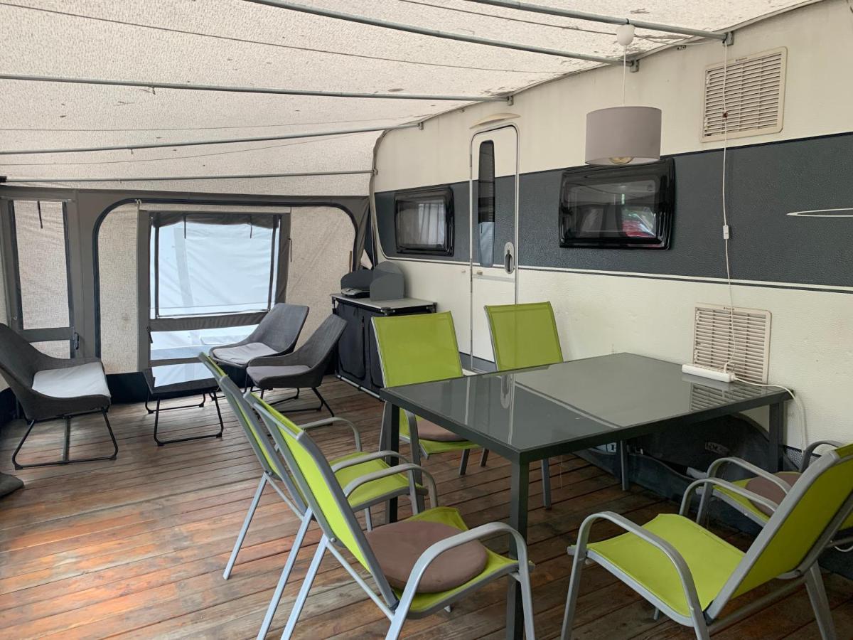 Przyczepy Kempingowe Vip - Osrodek Na Klifie Village - Hel Helska 11 Exteriör bild